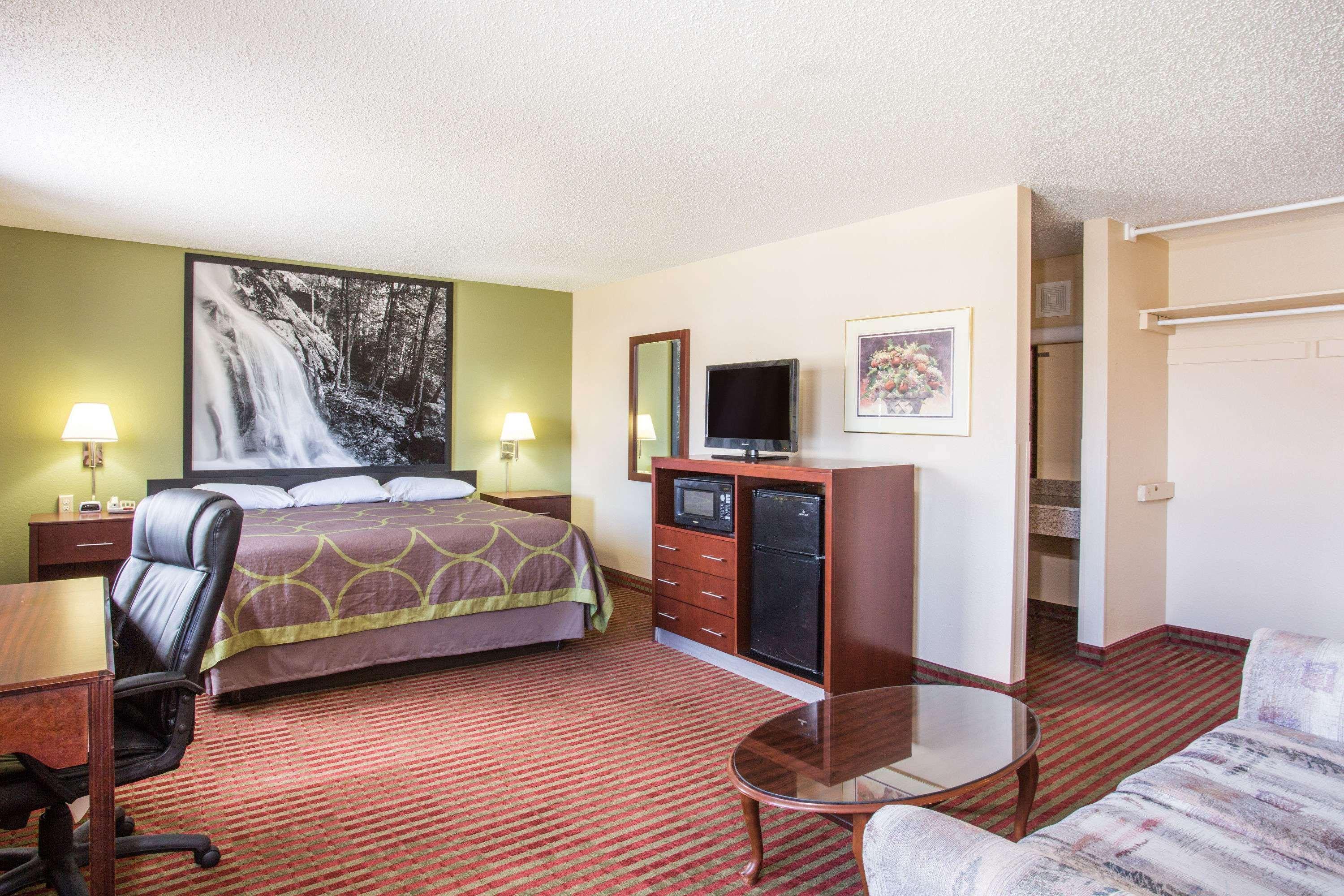 Super 8 By Wyndham Harrisonburg Motel Ngoại thất bức ảnh