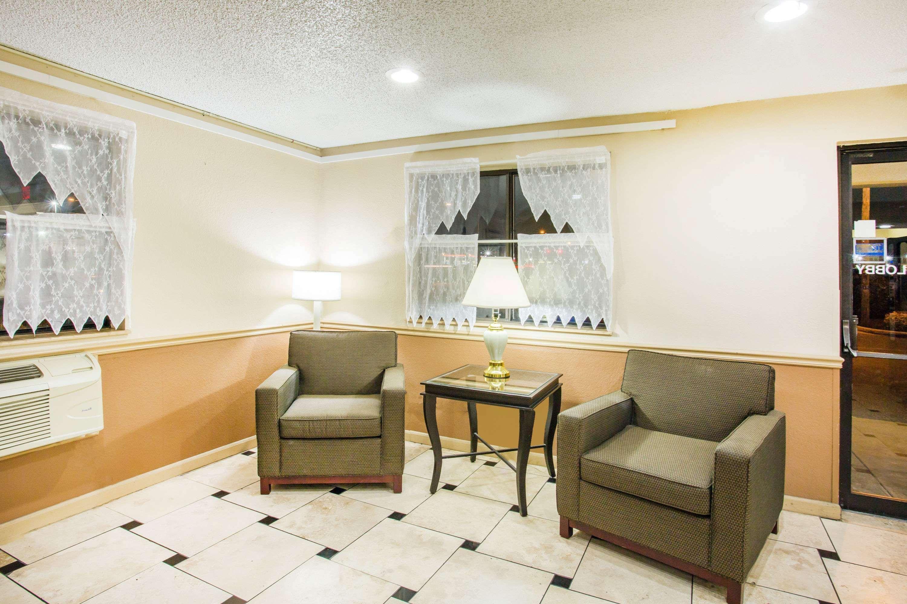 Super 8 By Wyndham Harrisonburg Motel Ngoại thất bức ảnh